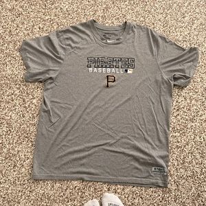 Men’s pirates baseball shirt